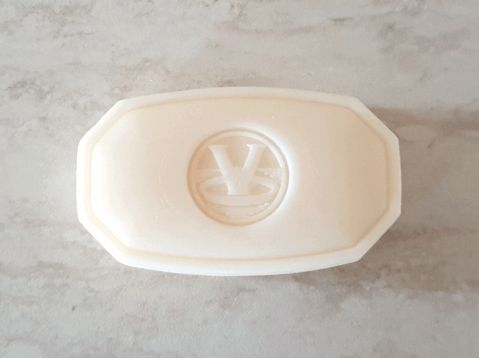 Victoria Lanolin Eggwhite soap