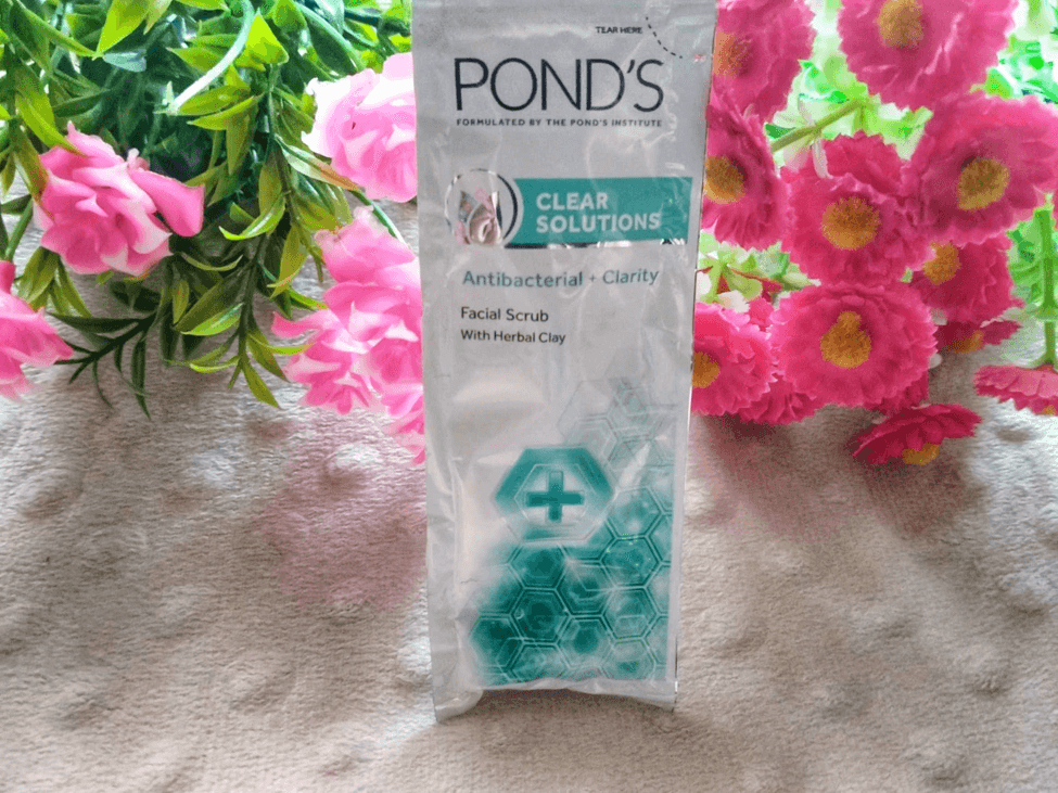 Ponds Clear Solution Facial Scrub